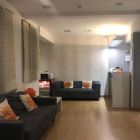 ペンシオン ガラテ ゲストハウス サン・セバスティアン