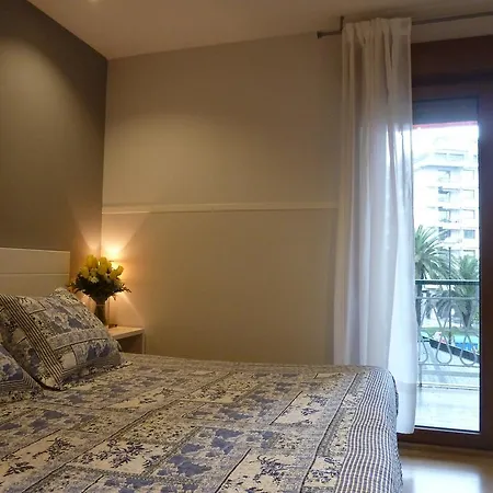 가라테 게스트하우스 *